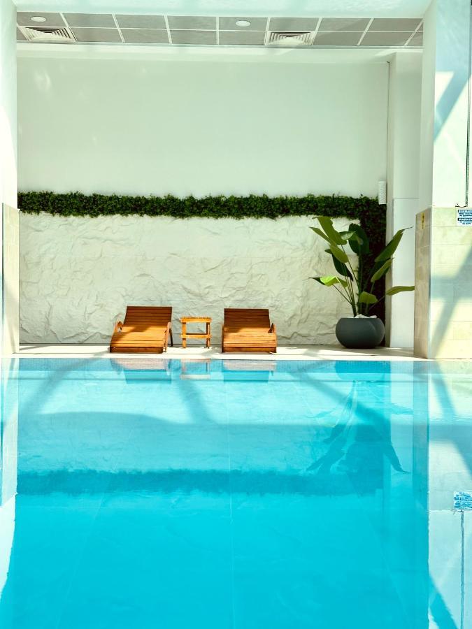 Royal Kate Spa Included, 32Nd Floor Skopje Buitenkant foto