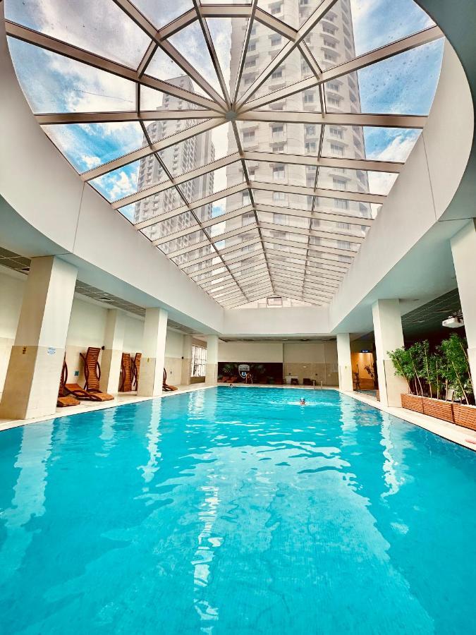 Royal Kate Spa Included, 32Nd Floor Skopje Buitenkant foto